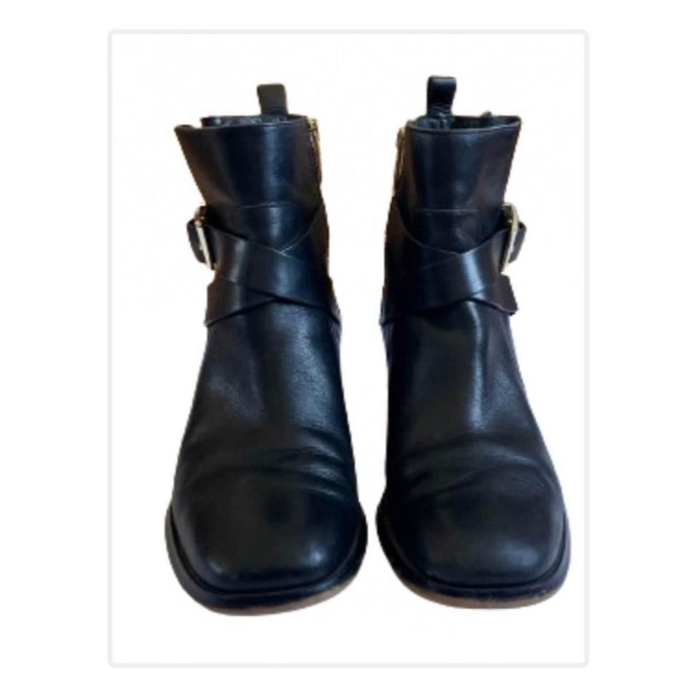 Michael Kors Women's Black Leather Boots with Gold Buckle size 6M - Picture 2 of 5